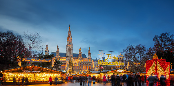 Danube Christmas Markets with Prague Tours, couples and river cruise holiday experience